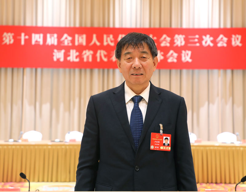 【中国新闻网】全国人大代表卢庆国：提升中成药质量尺度，推进中药配方颗粒行业健全发展