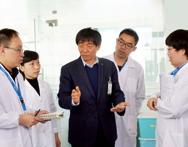 【人民政协网】为创新沃土厚植民企担任——记全国人大代表、无党派人士卢庆国